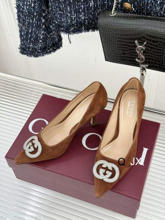 Picture of Gucci Shoes _SKUGuccisz35-4086917.5CMJX1201